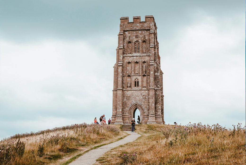 Discover large cottages in the beautiful county of Somerset
