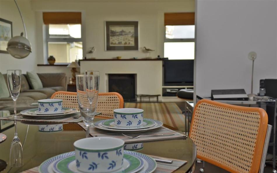 dining room into the lounge area at South Riding in Thurlestone