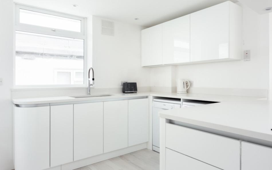 second view of the Utopia No.6 kitchen