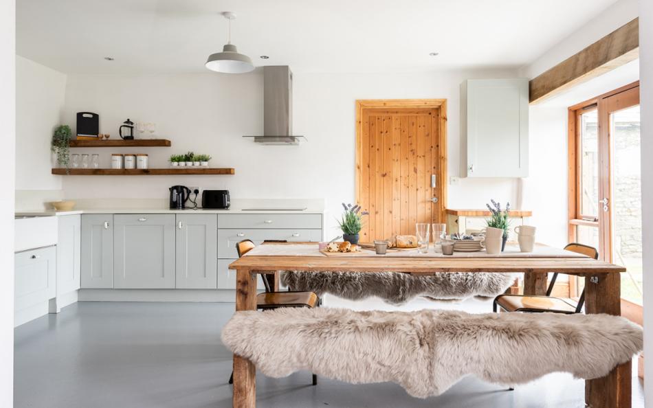 Beautiful Landgreek kitchen diner at Landgreek Barn