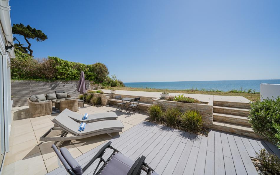 Beach View holiday home in Poole with 4 bedrooms