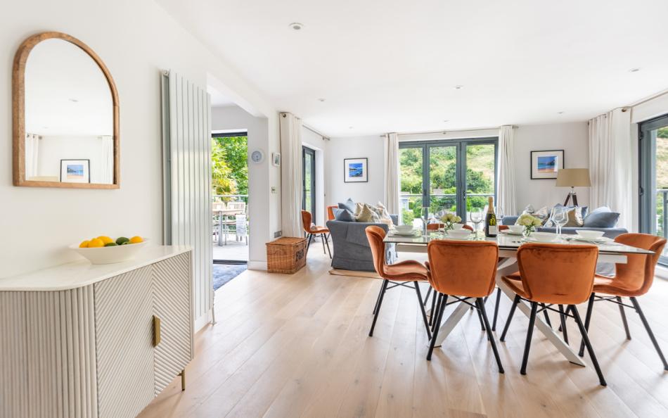 open-plan dining area at 6 Rosewalk