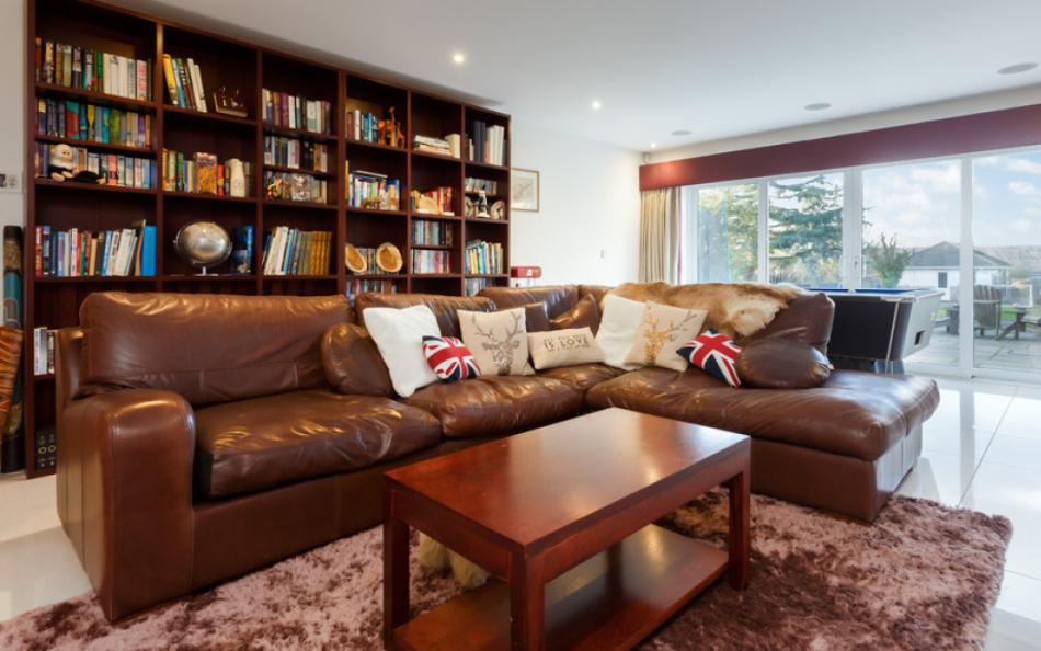 Sitting room at Harbour Lights