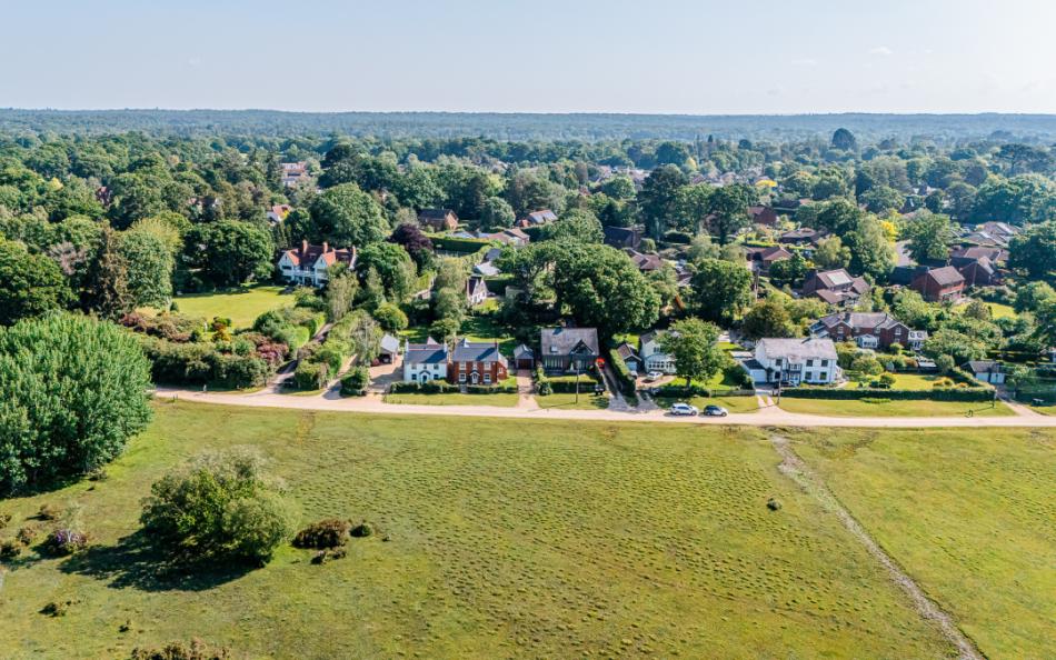 Ivy Cottage from above in Brockenhurst