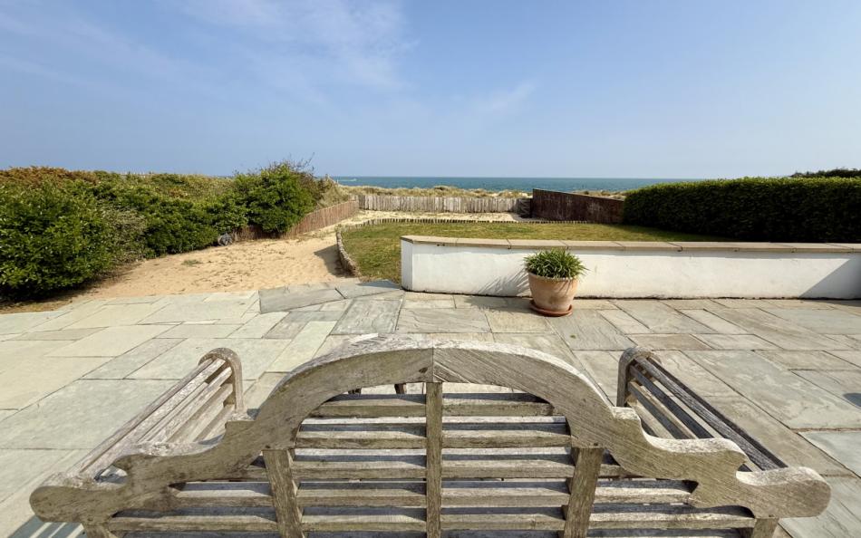 Patio with views at Holwell