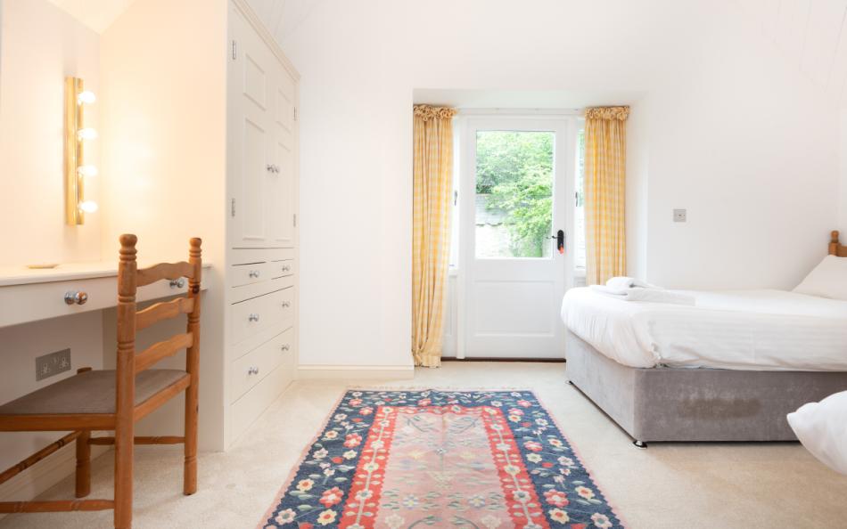 Another view of the twin bedroom in Windfalls