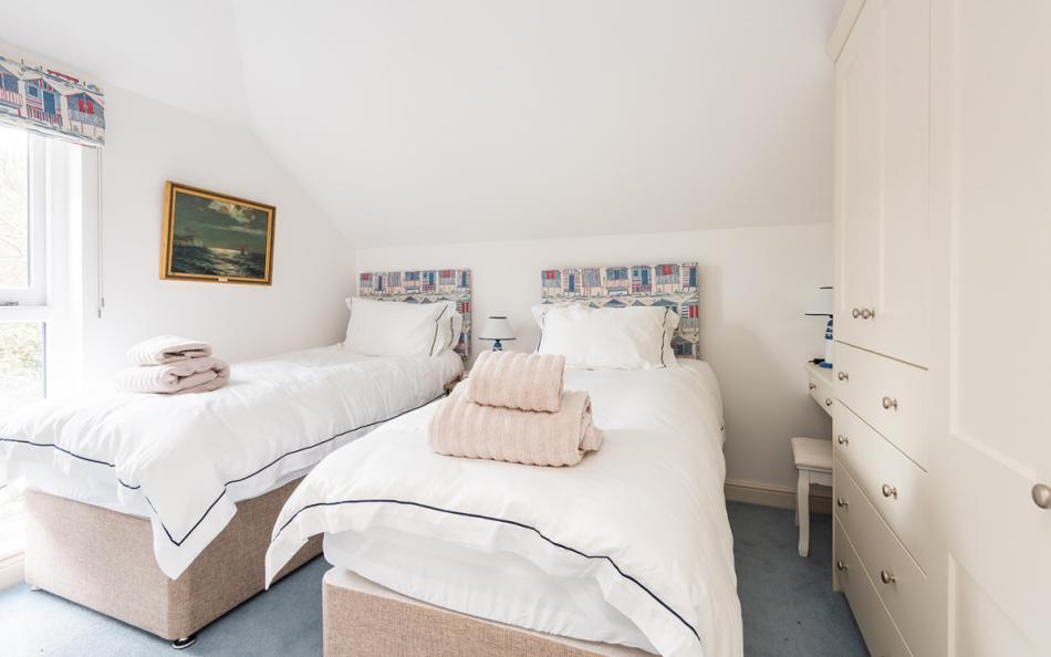 The twin room at The Boathouse