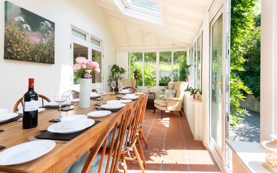 Large dining table at Oakdale 