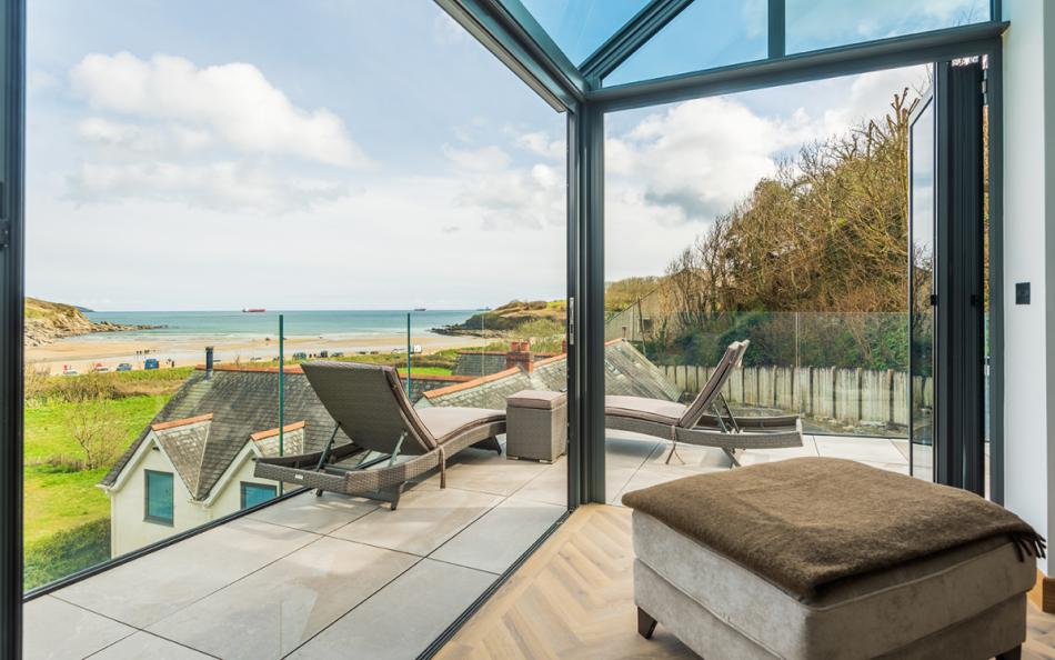 Beautiful views at Howldrevel holiday home in Cornwall, sleeps 8 guests near Falmouth
