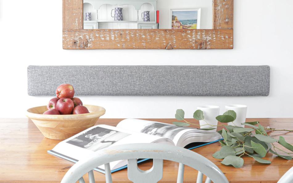 dining table in Breakwater Cottage
