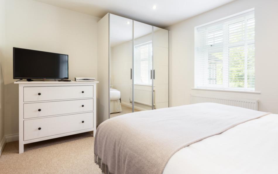 Light and airy double bedroom at Chine Walk
