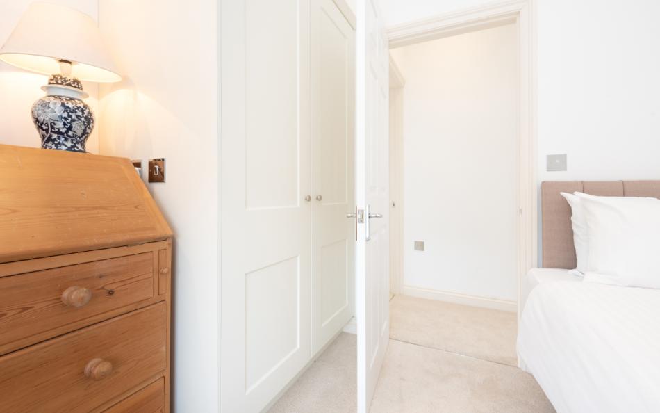 The single bedroom in Windfalls