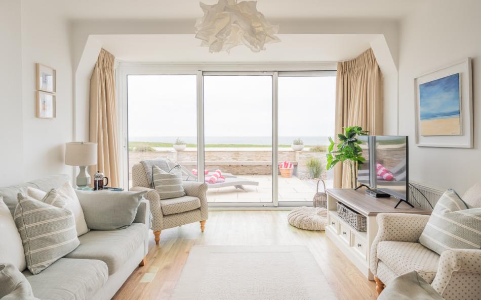 Sitting room at Beach View
