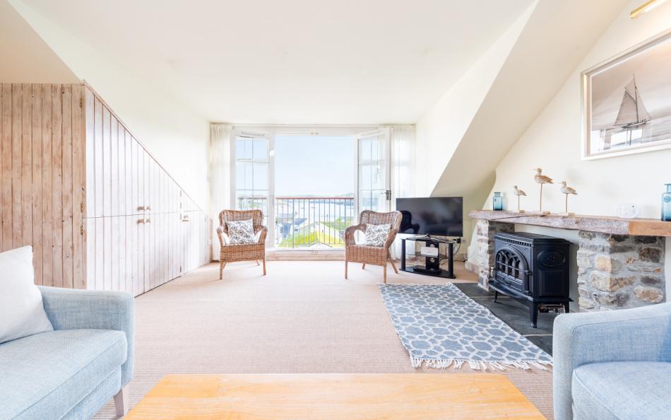 The lounge on the second floor at 9 Courtenay Street