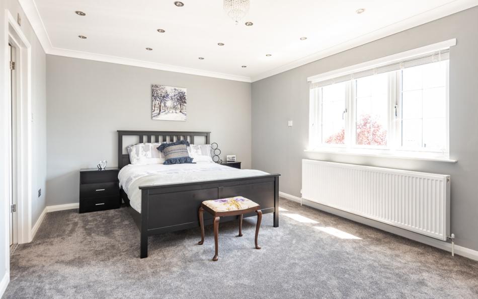 Spacious master bedroom at 1 crestfields