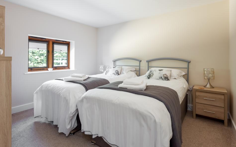 Goesmere Barns twin beds