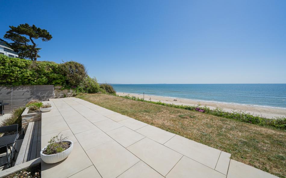 Stunning sea views at Beach View