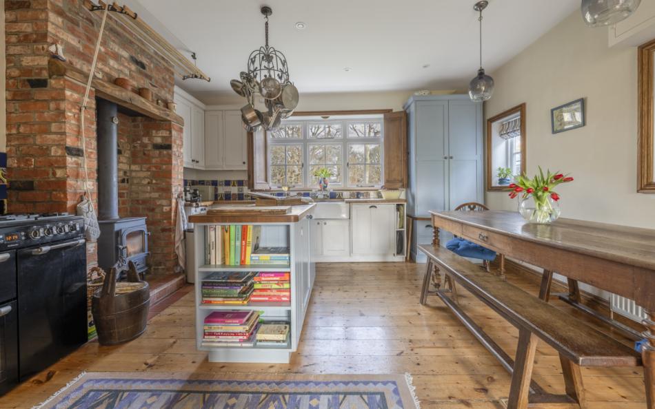 kitchen and dining area at Heather Cottage