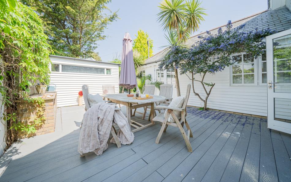 Outdoor area at Boathouse 