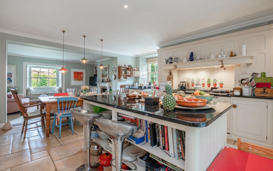 Another view of the homely kitchen diner at Dunstone Farm