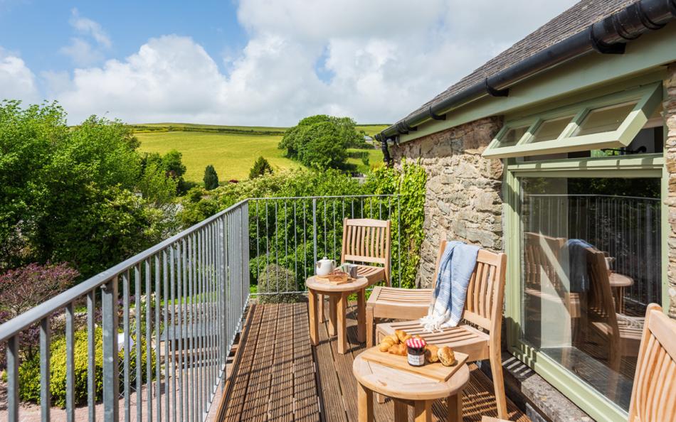 Super balcony at Farthingfield 