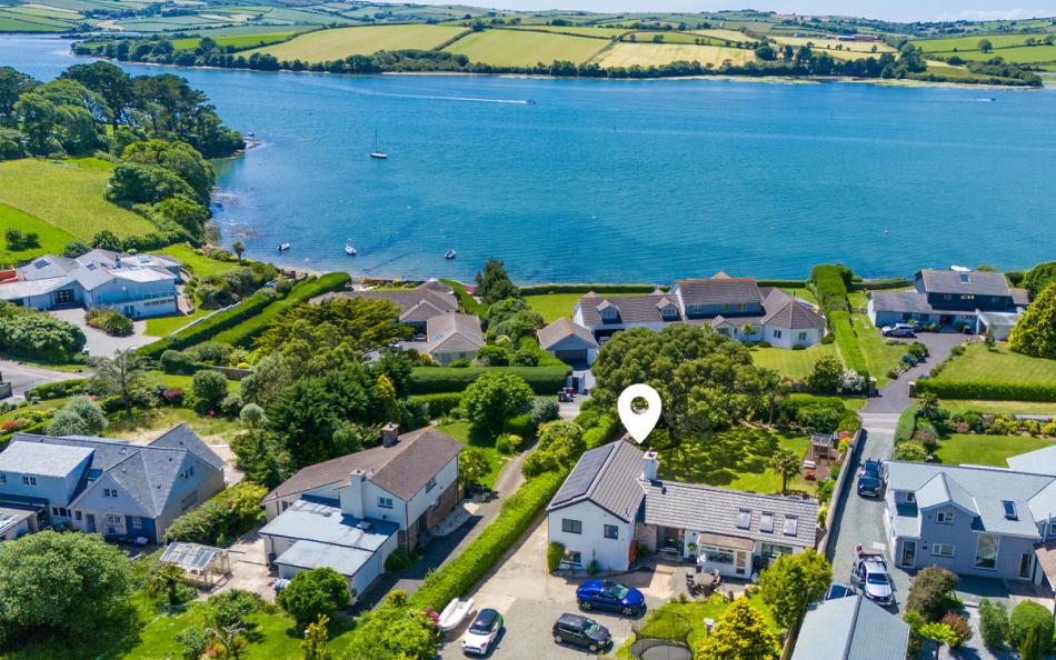 Allahoo holiday home near Kingsbridge sleeps 8