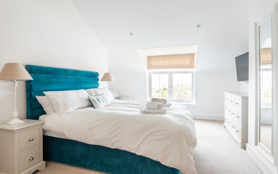 large master double bedroom