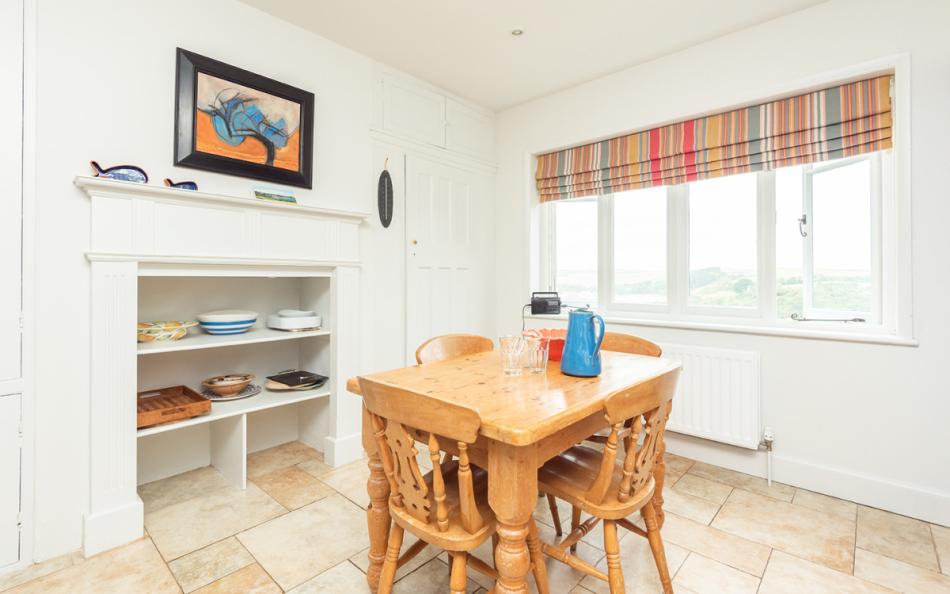 The breakfast table in the kitchen at Arran 