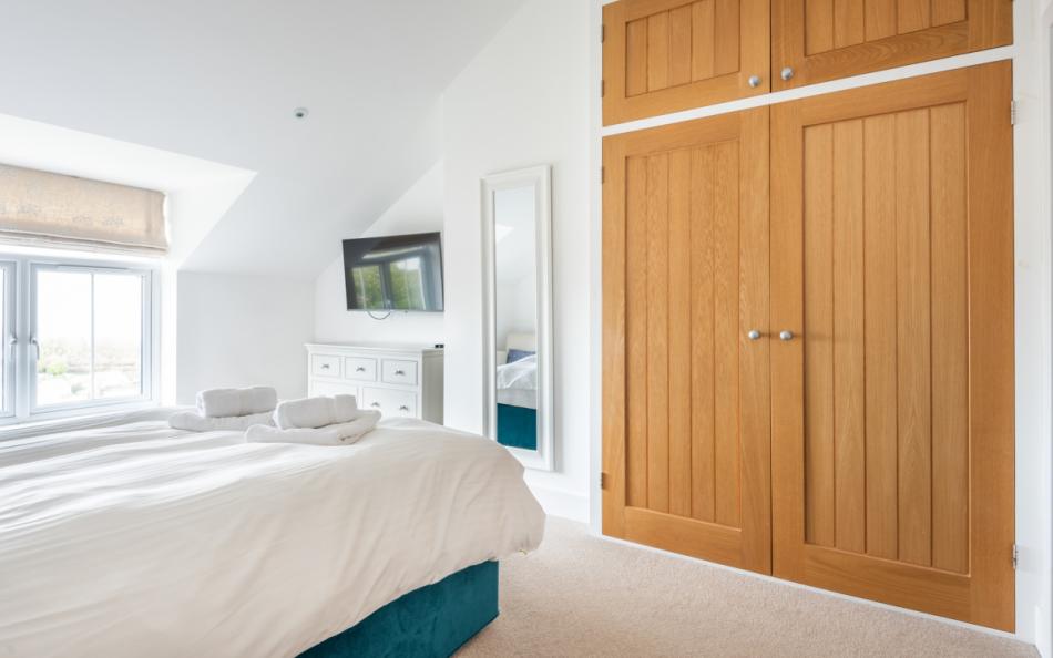 wardrobe spaces in bedroom