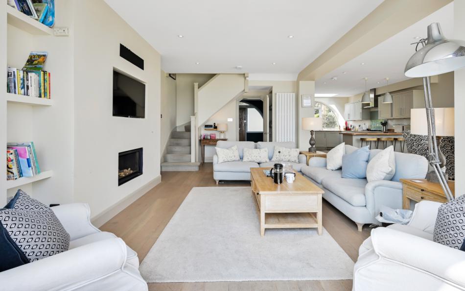 Great sociable open plan living area at Beach Side 