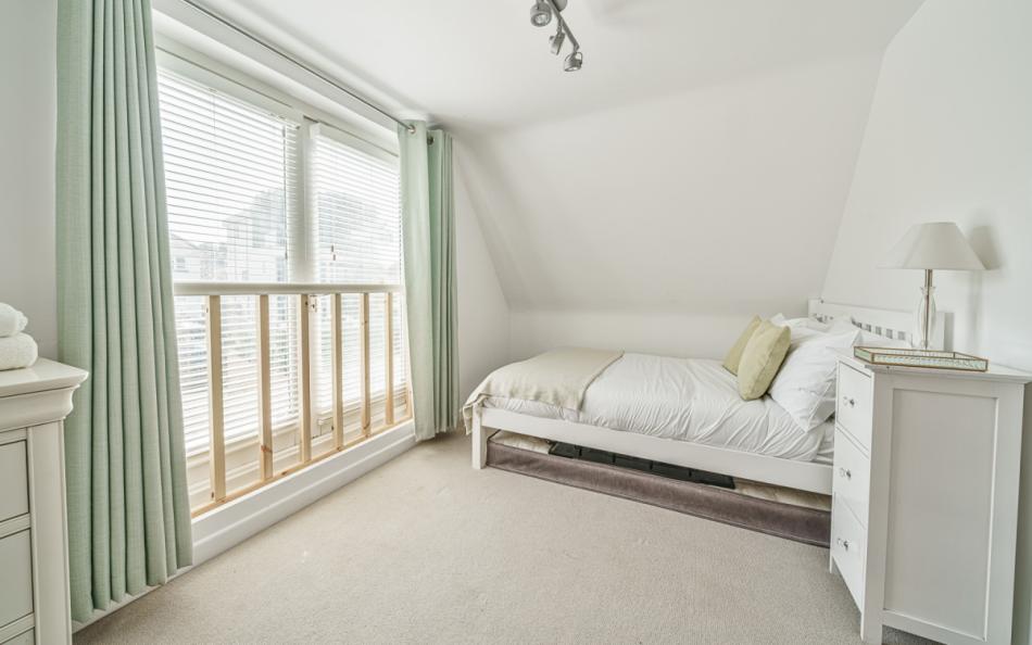 Bedroom at Fiddlers