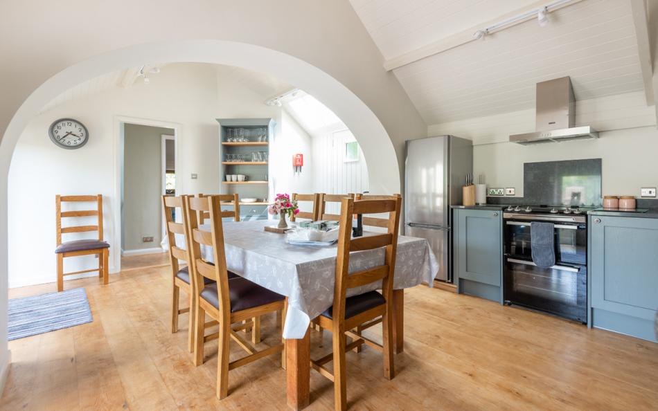 Another look at the dining area at Farthingfield 