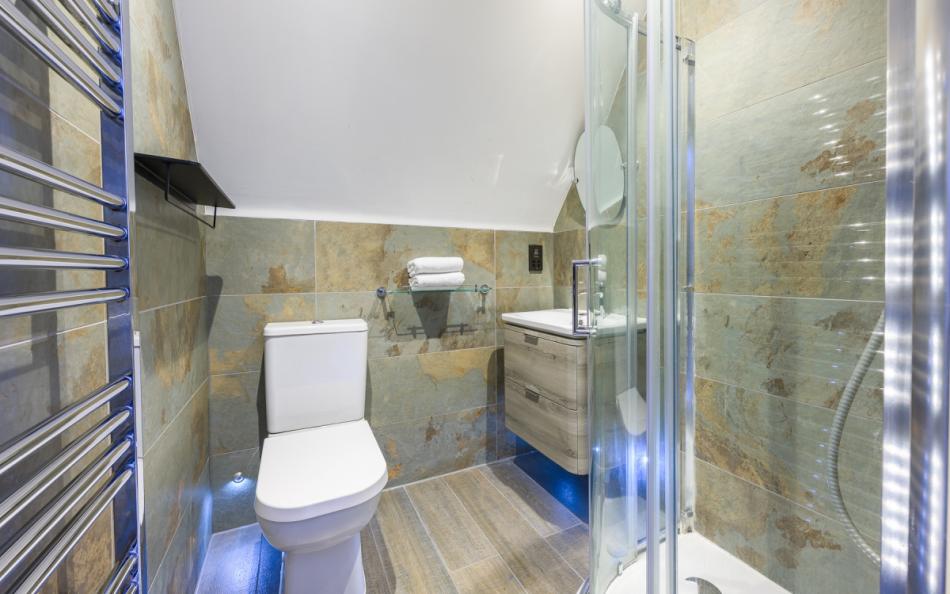 Shower room at Summer Pines