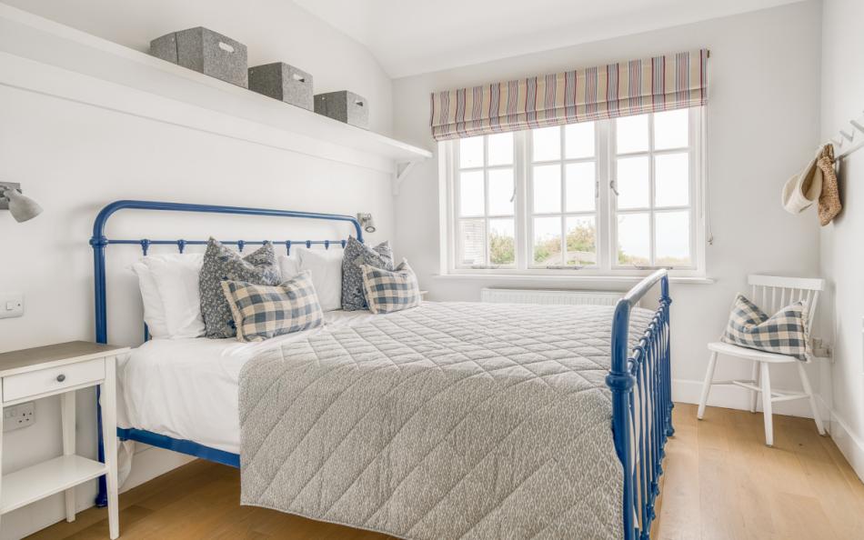 Double bedroom at Holwell