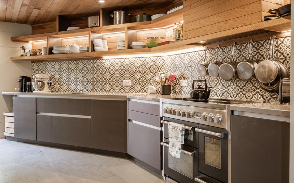 Range cooker and space to prep a great meal-if the outdoor kitchen is not to your liking!