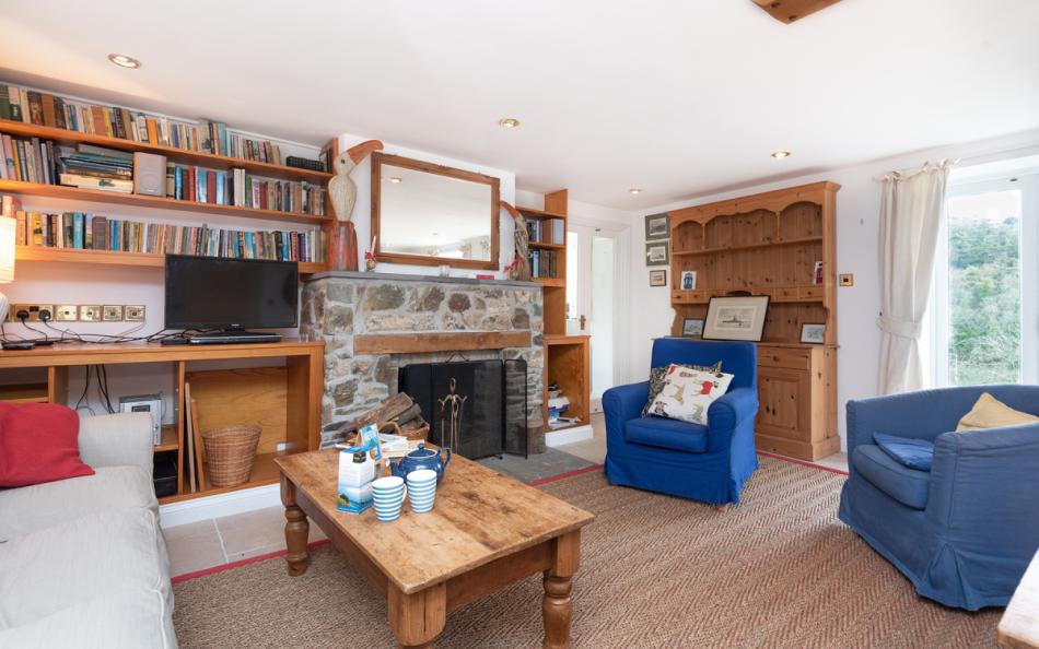 The comfortable lounge in Apple Tree with open fire for those cool winter days