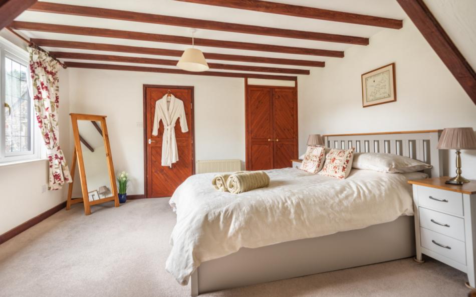 third double bedroom at Treverbyn Vean Lodge & Stable