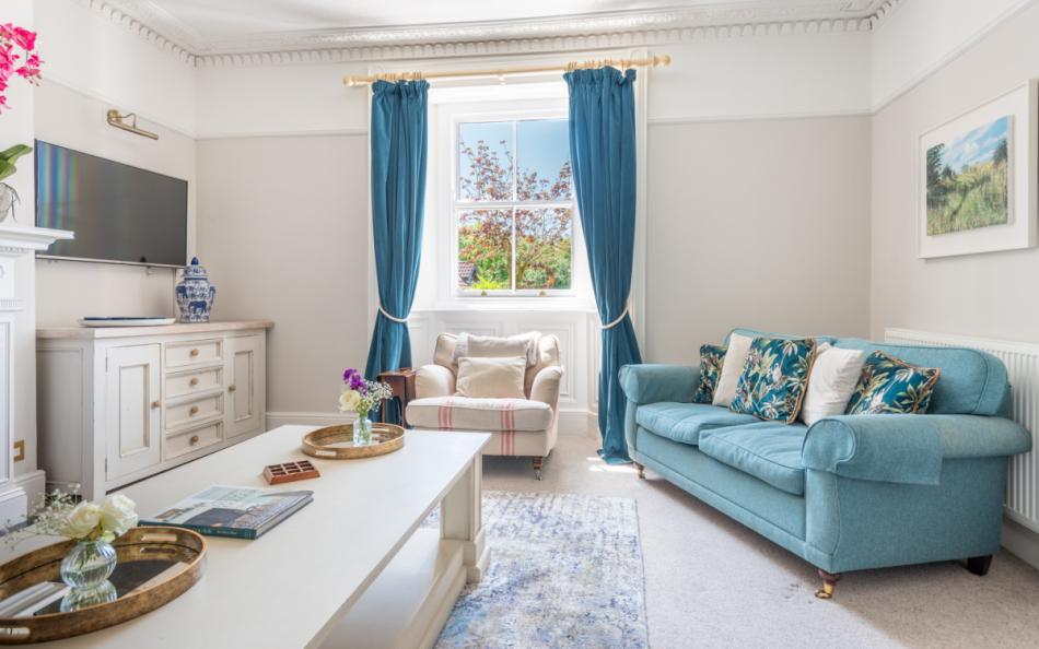 drawing room at Coulscott House