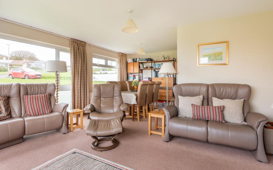 Large sitting room  at Devon House 