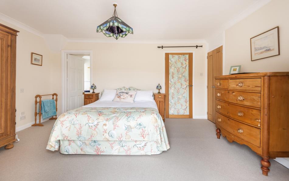 Captain's View, 3 Sandhills double bedroom