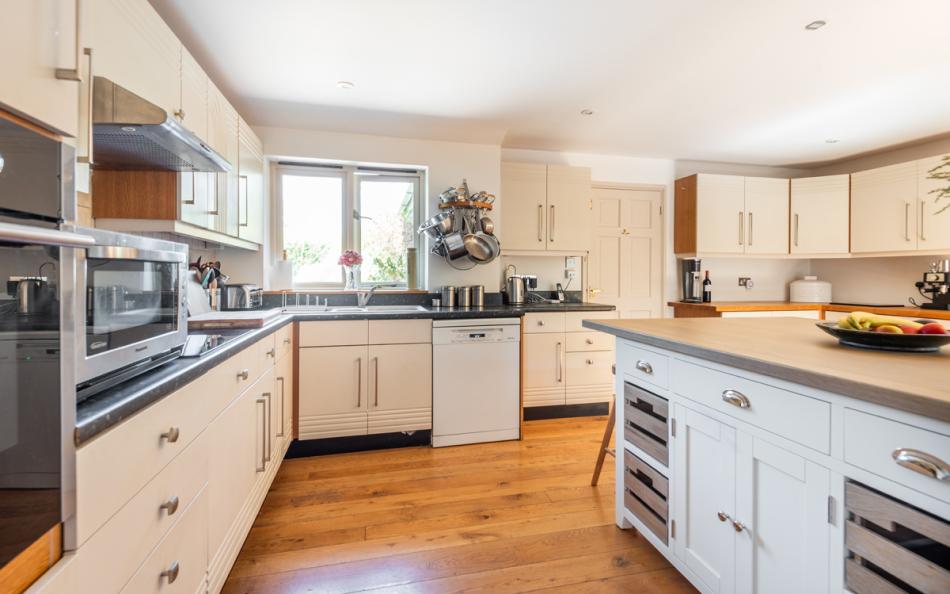 Kitchen at Oakdale 