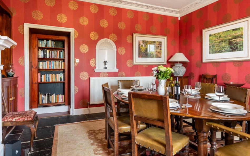dining room at Coulscott House