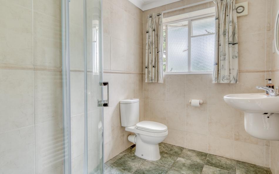 Shower at Upper Deck