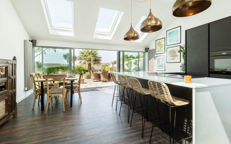 The fabulous modern kitchen/diner at Allahoo