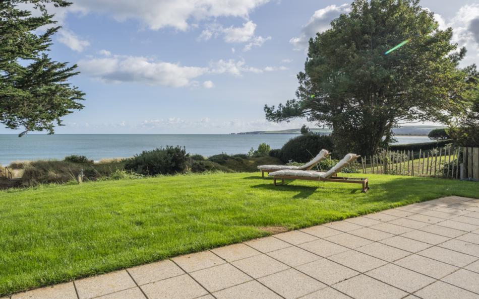 garden at Hook Sands in Sandbanks