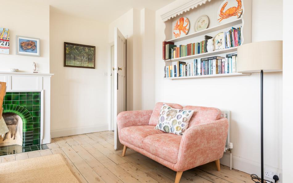 Additional space to relax in the dining room at Arran 
