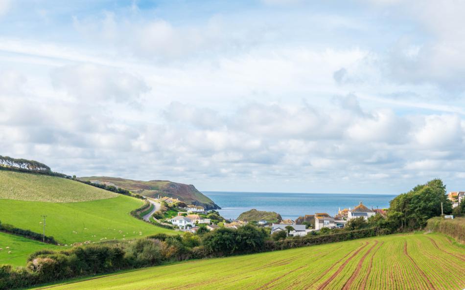 Views to Hope Cove at Double Gates 