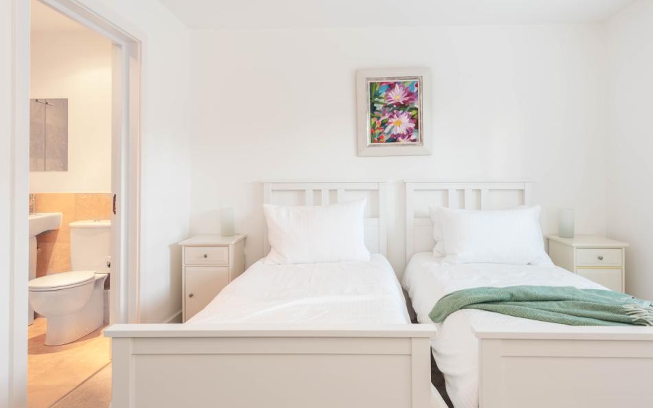 twin beds at Sail Away