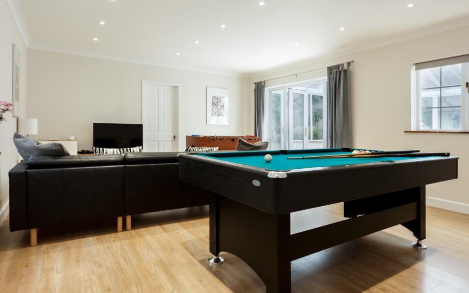 games room at Thatchby Oak