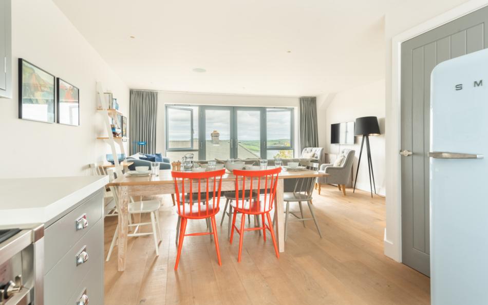 Open plan kitchen/diner at Fastnet